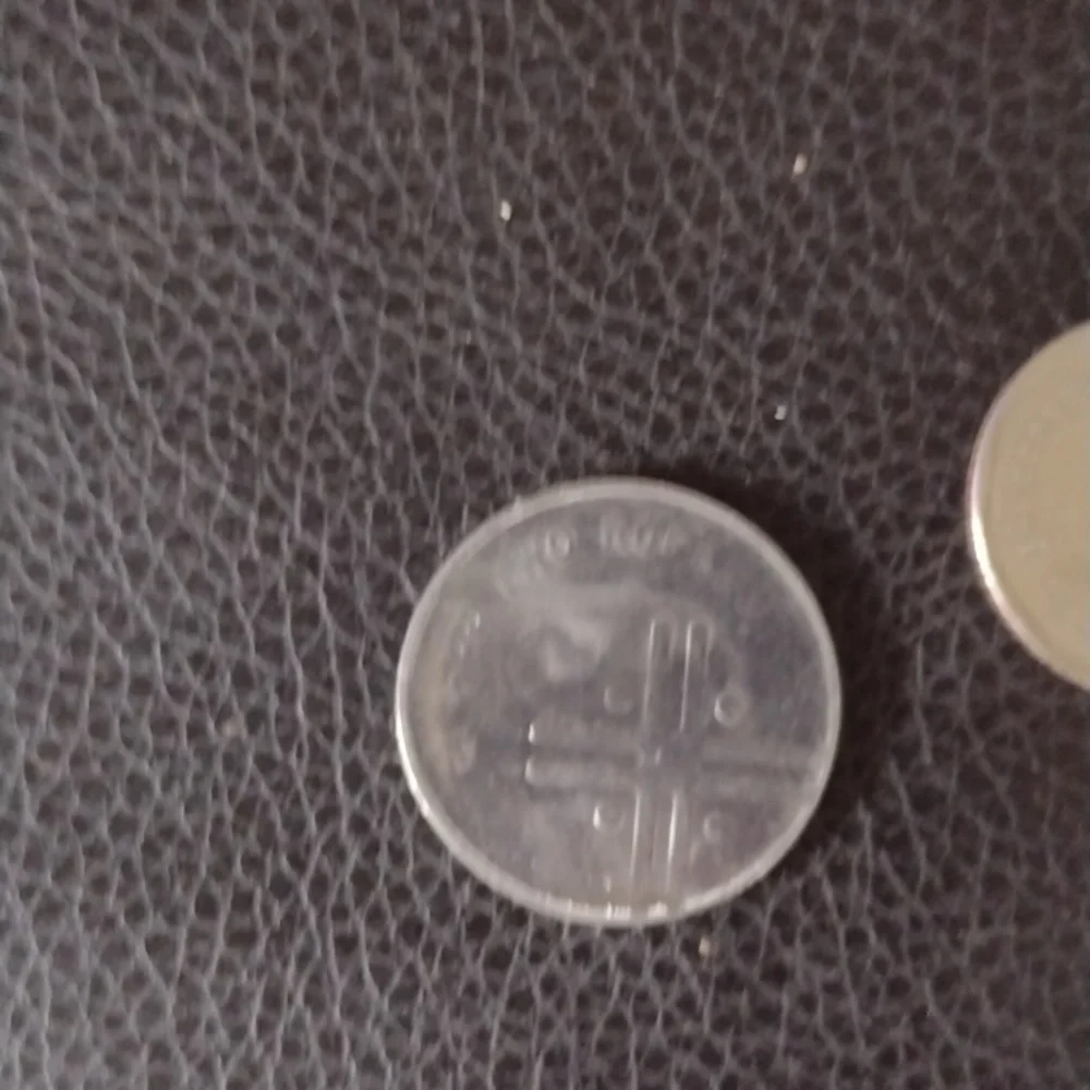 Assorted Coin Collection - Picture 10 of 13